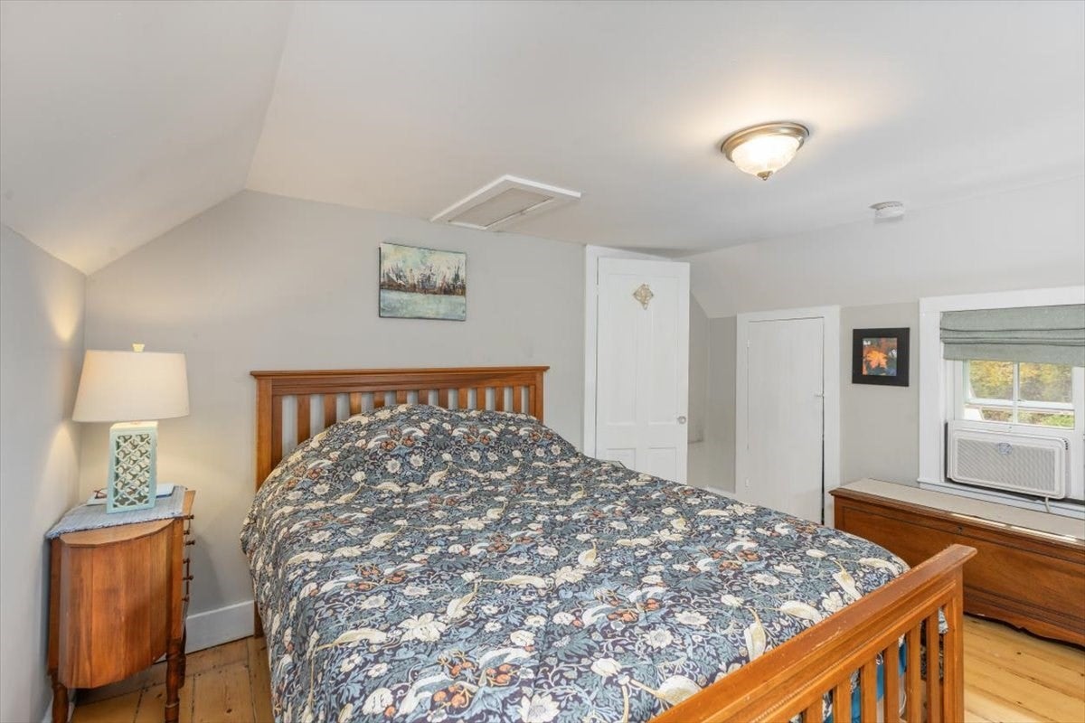 55 Haverhill Rd, Amesbury, MA, 55 Haverhill Rd, Amesbury, MA Photo #20