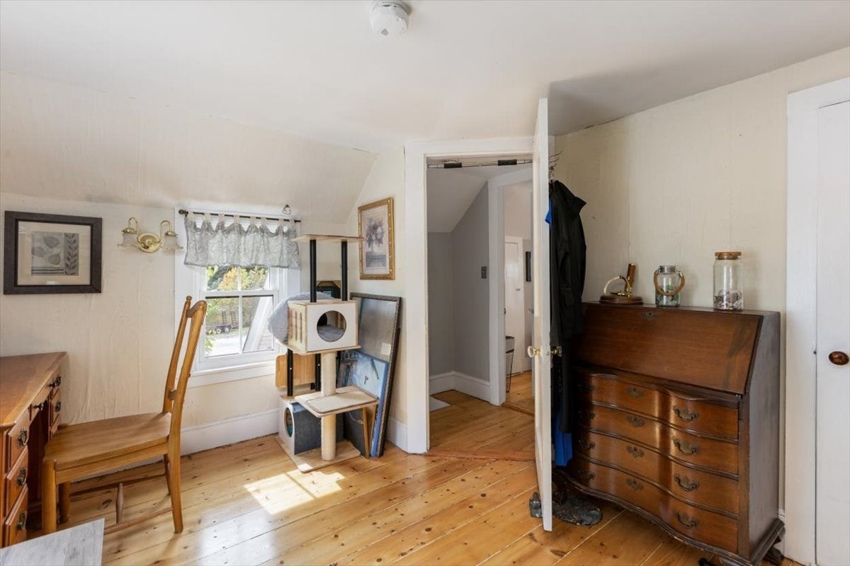 55 Haverhill Rd, Amesbury, MA, 55 Haverhill Rd, Amesbury, MA Photo #23