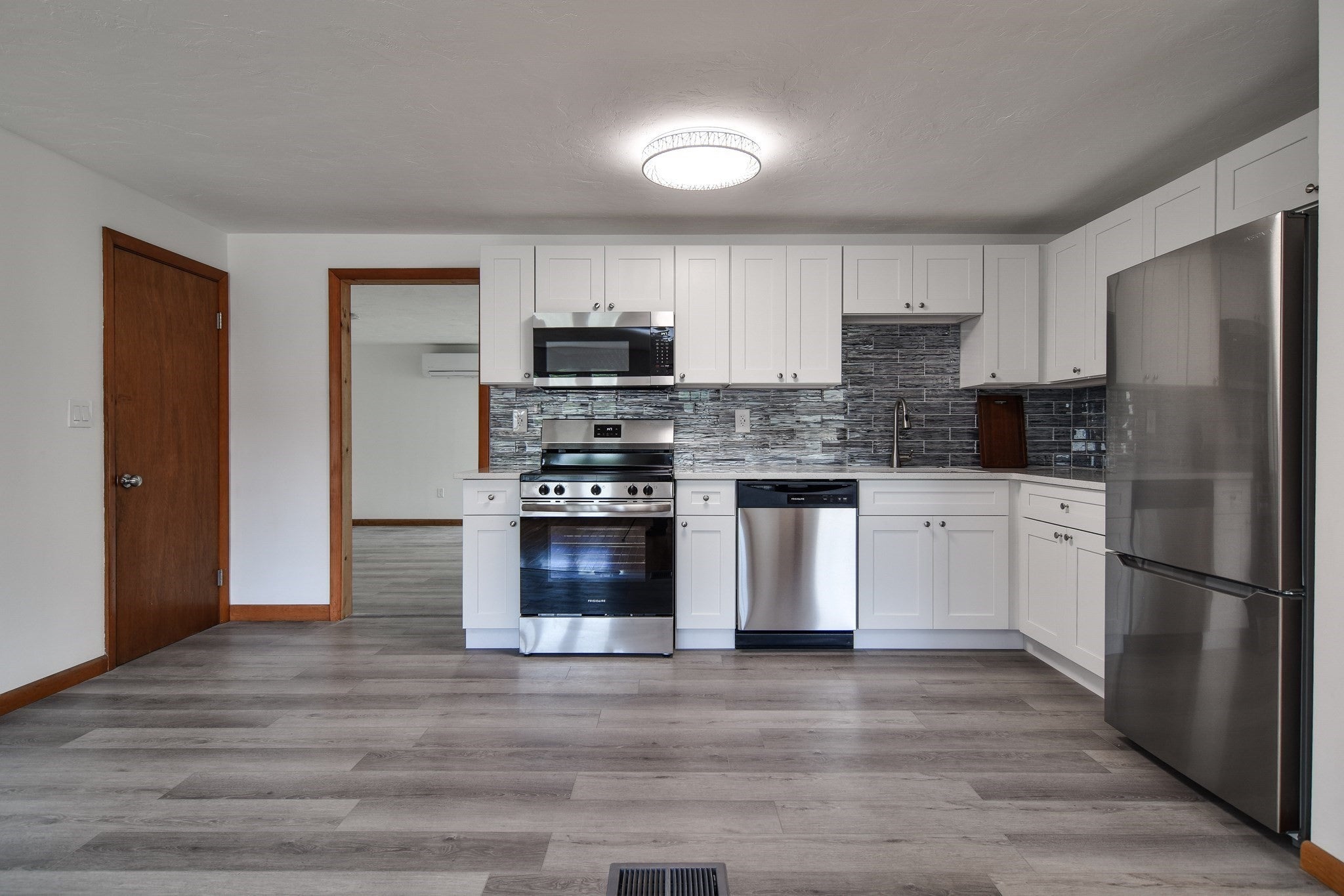 14 French Road, Holbrook, MA, 14 French Road, Holbrook, MA Photo #8
