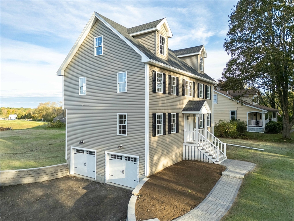 100 King St