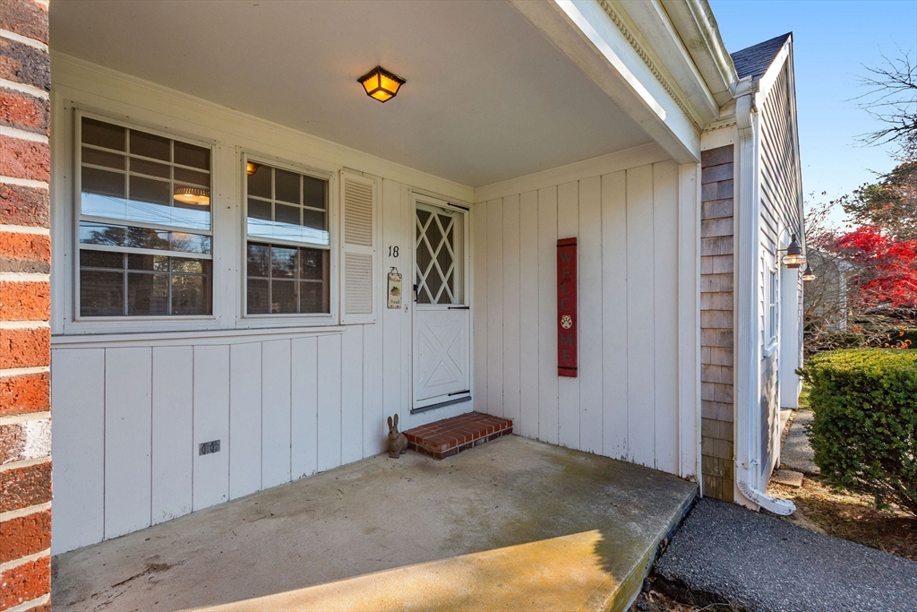 18 Captain Stanley Rd