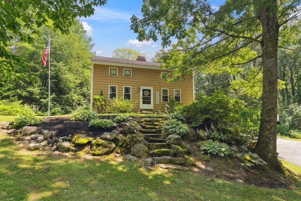 57 Sassawanna Rd