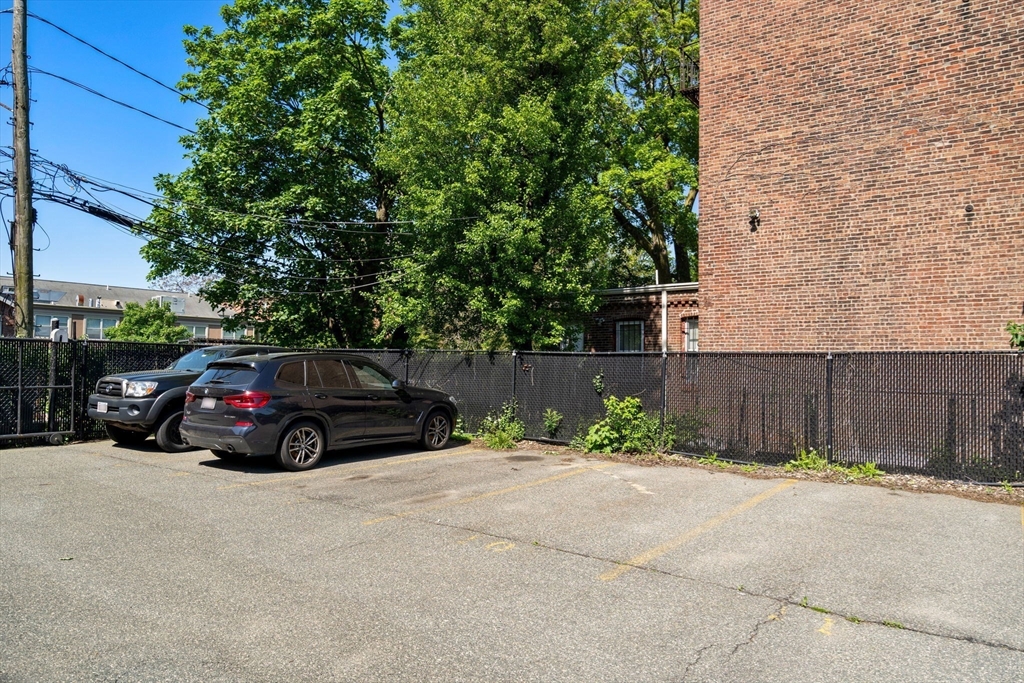 10 Williams Street 23