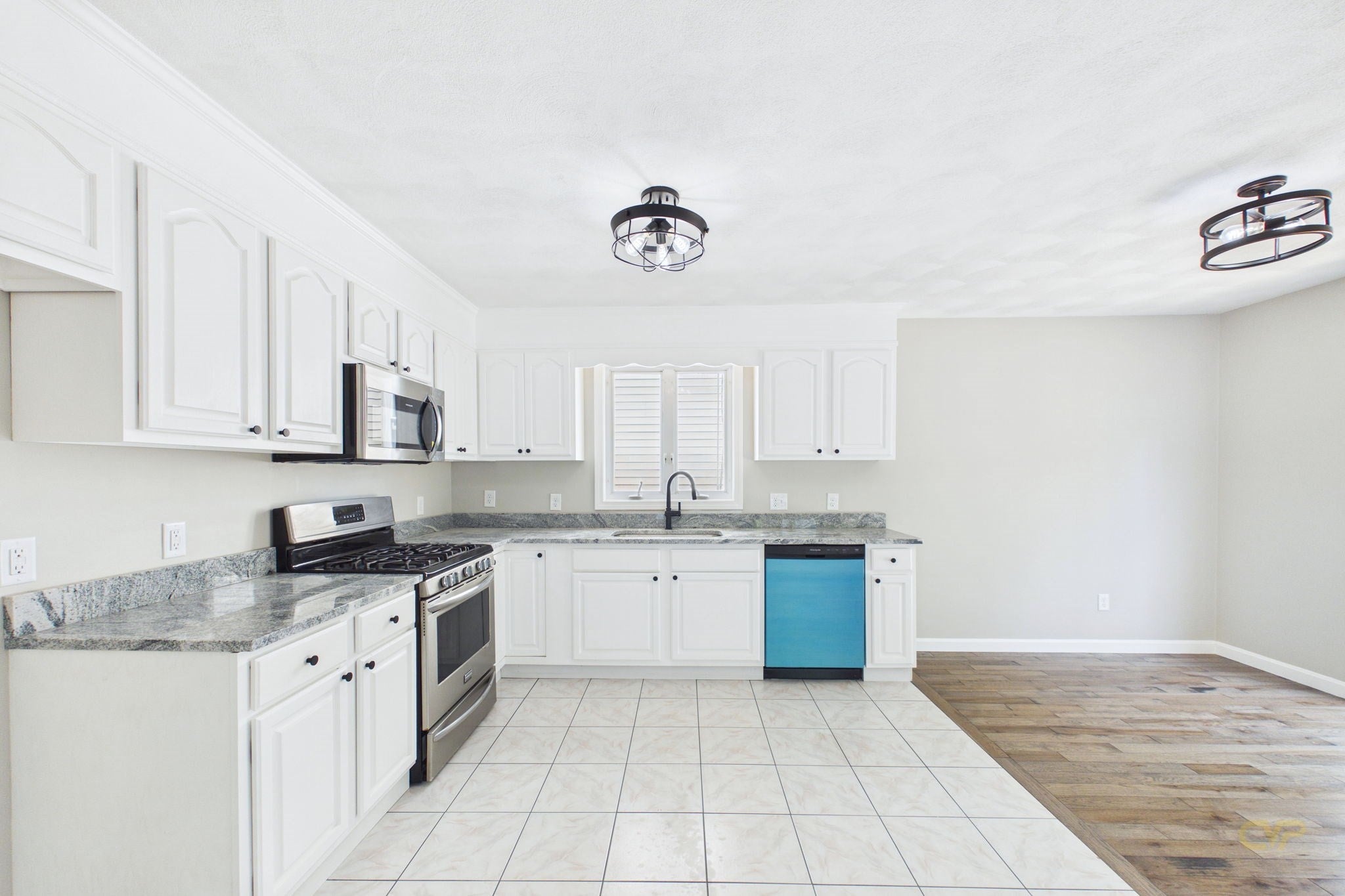 102 Vestal St, Fall River, MA Photo #11