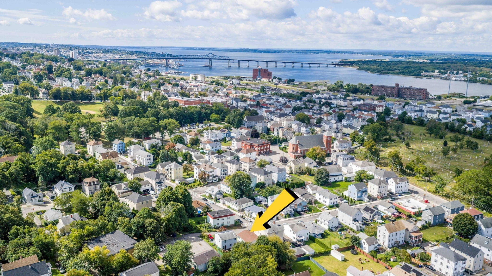 102 Vestal St, Fall River, MA Photo #42
