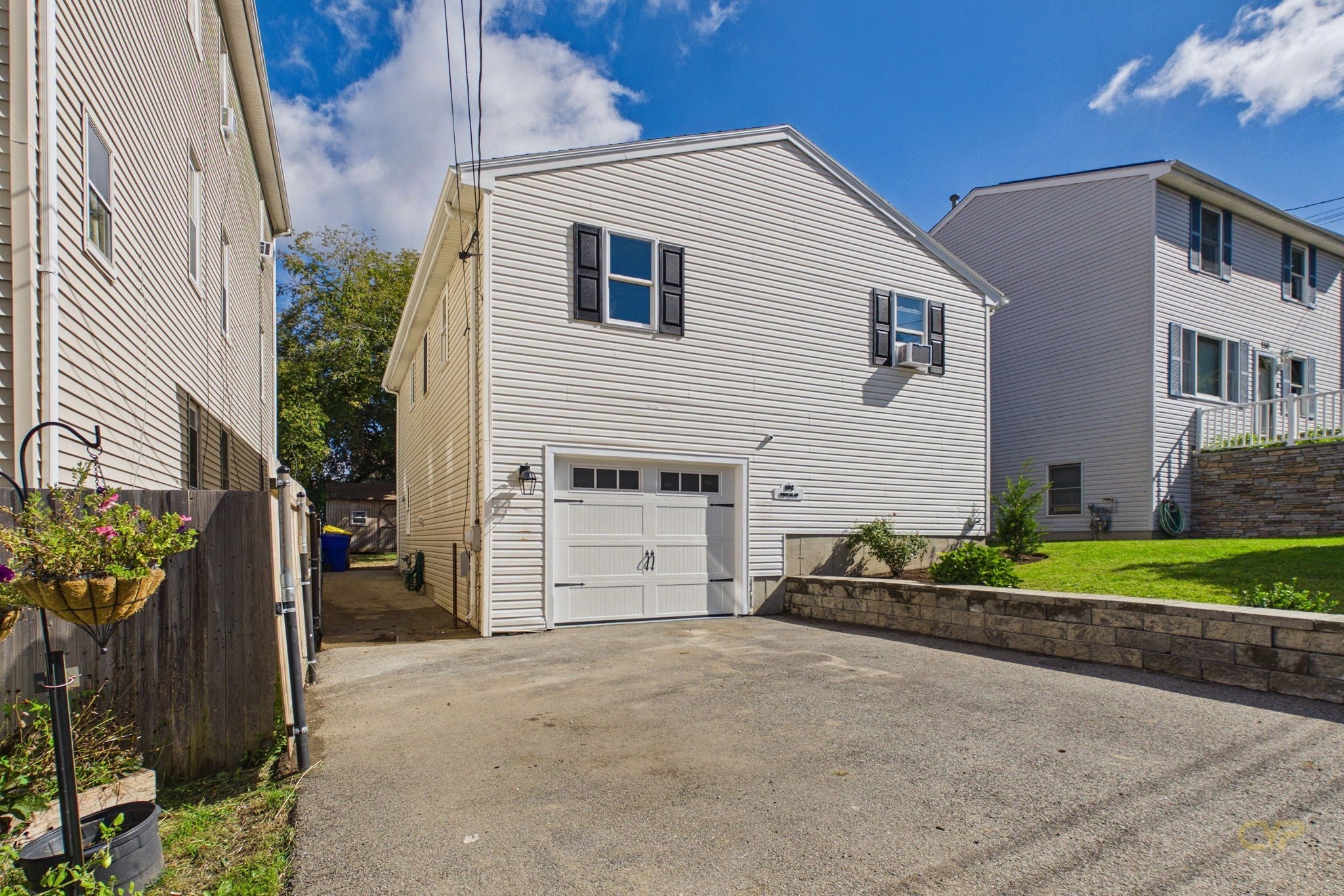 102 Vestal St, Fall River, MA Photo #37