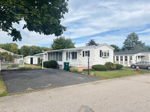 Photo of 9 Shortway DR, Plainville, MA 02762 (MLS # 73578342)