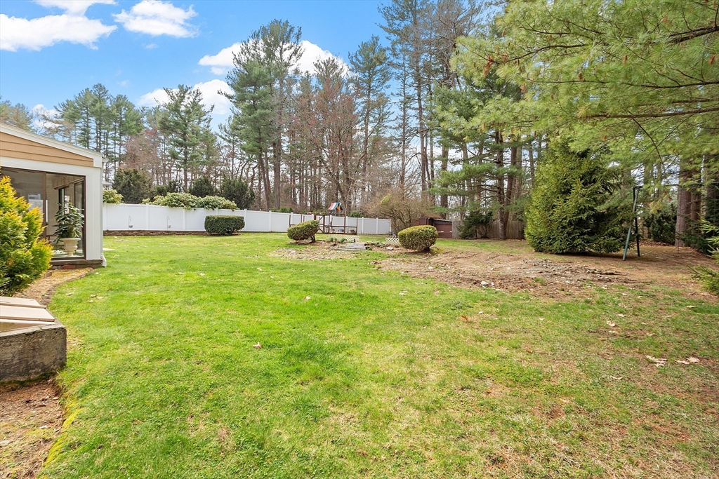 14 Sylvan Way