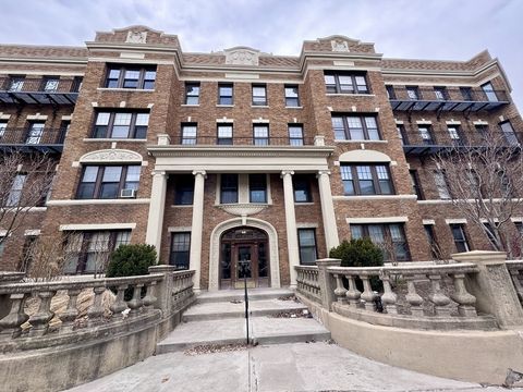 Photo of 28 Sidlaw Rd #2, Boston, MA 02135 (MLS # 73489485)