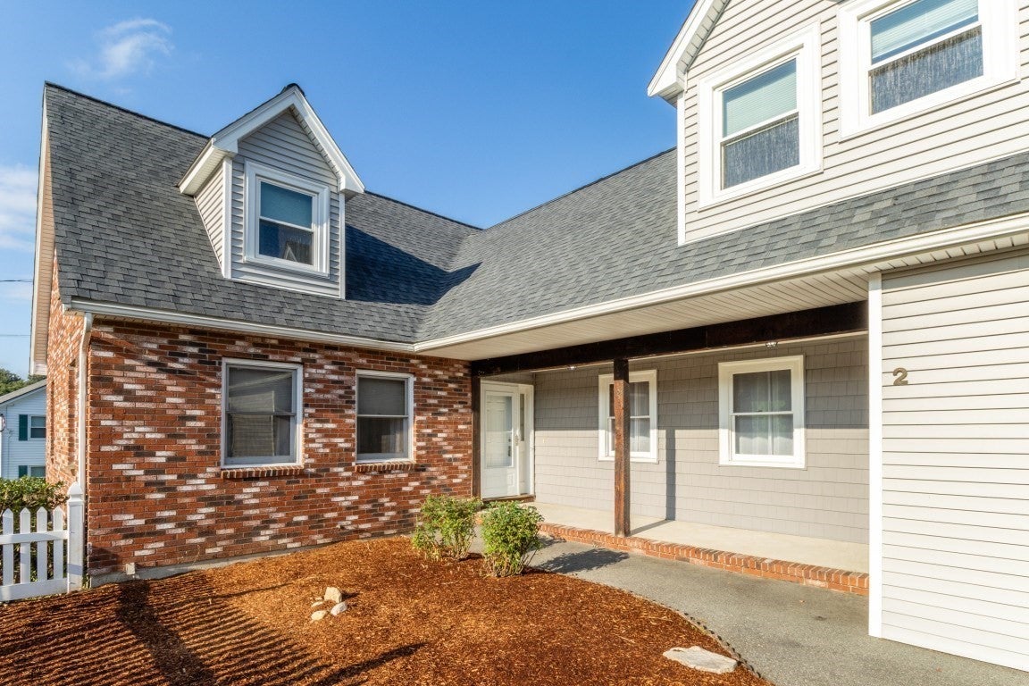 2 Mccarthy Dr, Burlington MA 01803