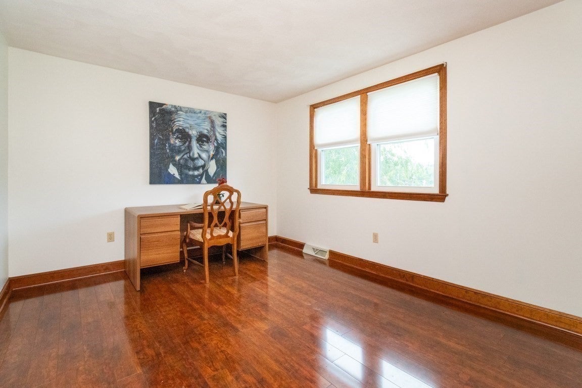 2 Mccarthy Dr, Burlington, MA Photo #25