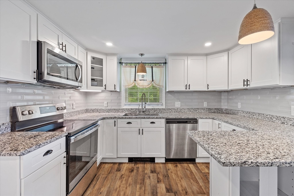 70 Laurel Hill Dr
