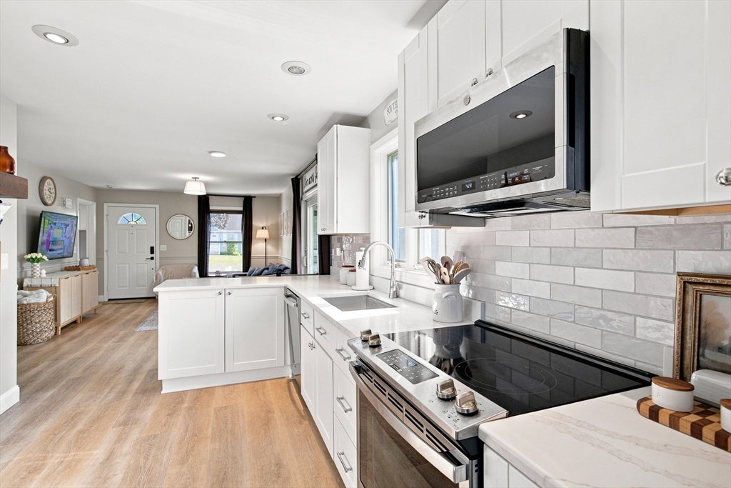 1 Alvord Pl #1, South Hadley, MA Photo #10