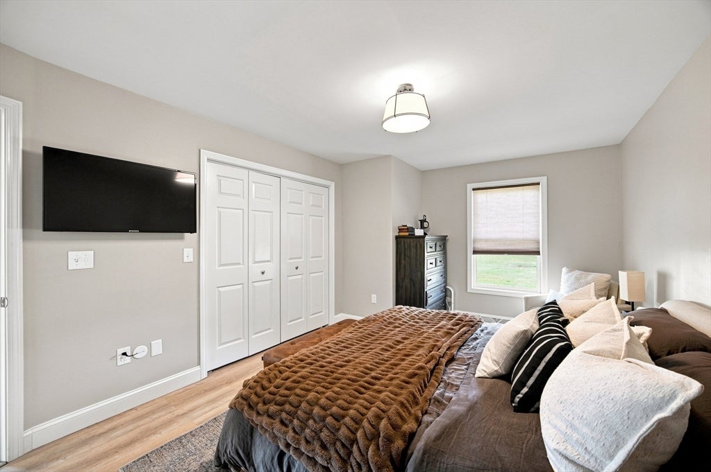1 Alvord Pl #1, South Hadley, MA Photo #19