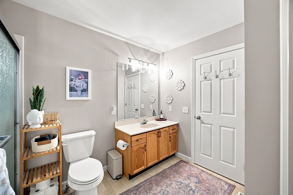 1 Alvord Pl #1, South Hadley, MA Photo #16