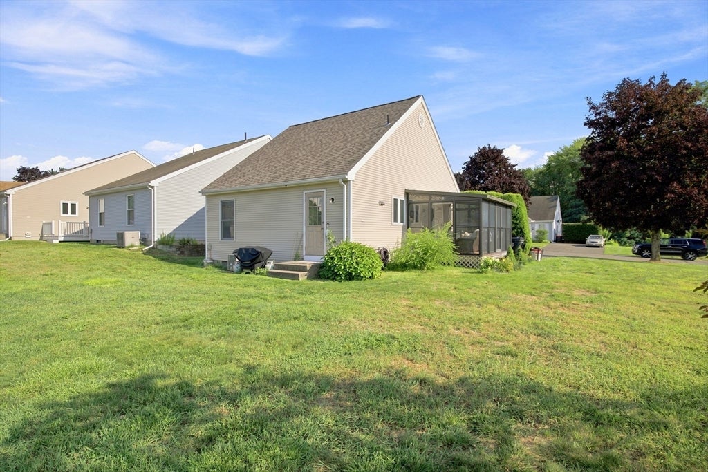 1 Alvord Pl #1, South Hadley, MA Photo #33