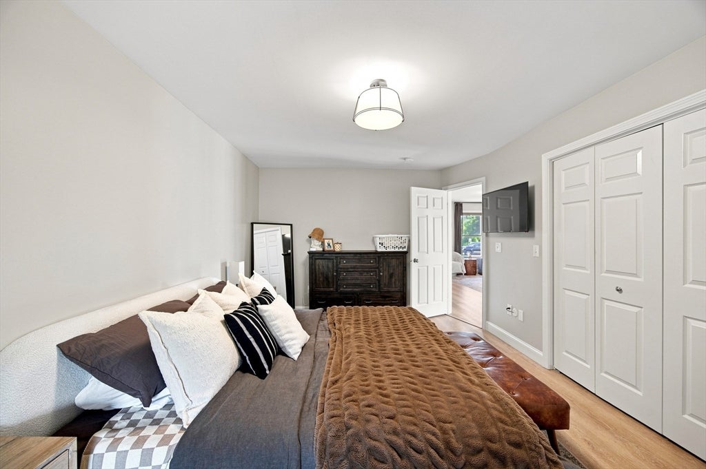 1 Alvord Pl #1, South Hadley, MA Photo #20