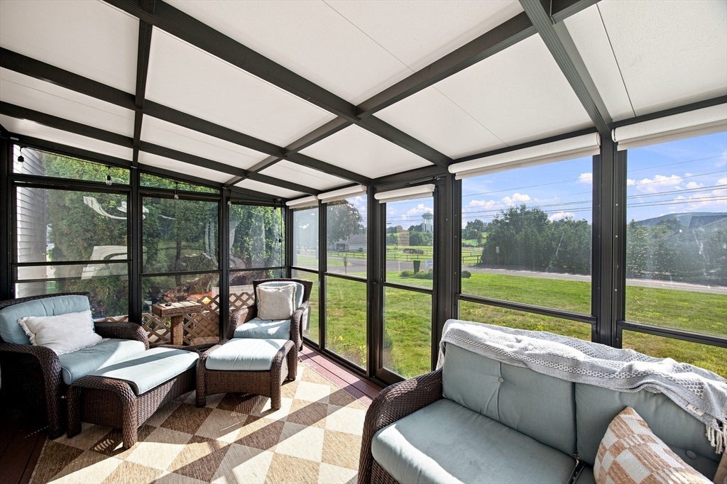 1 Alvord Pl #1, South Hadley, MA Photo #28