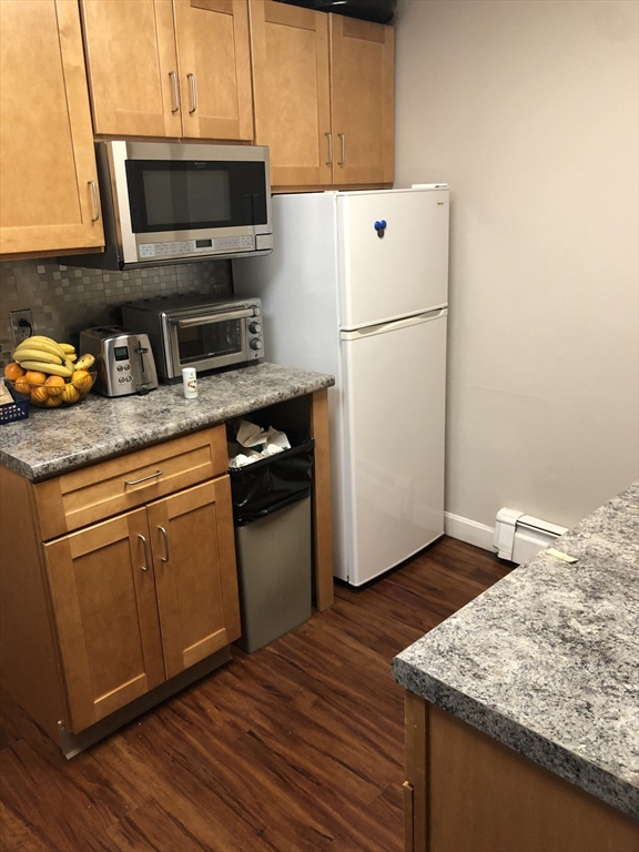 270-272 Sidney St.