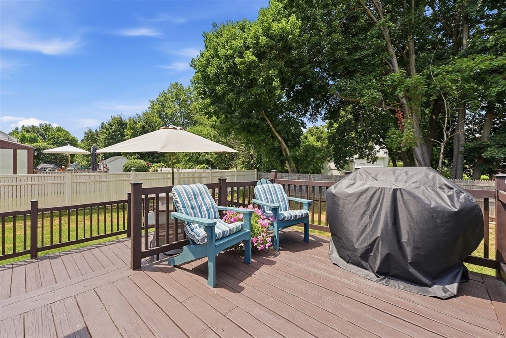 83 Lindbergh Blvd, Westfield, MA, 83 Lindbergh Blvd, Westfield, MA Photo #13