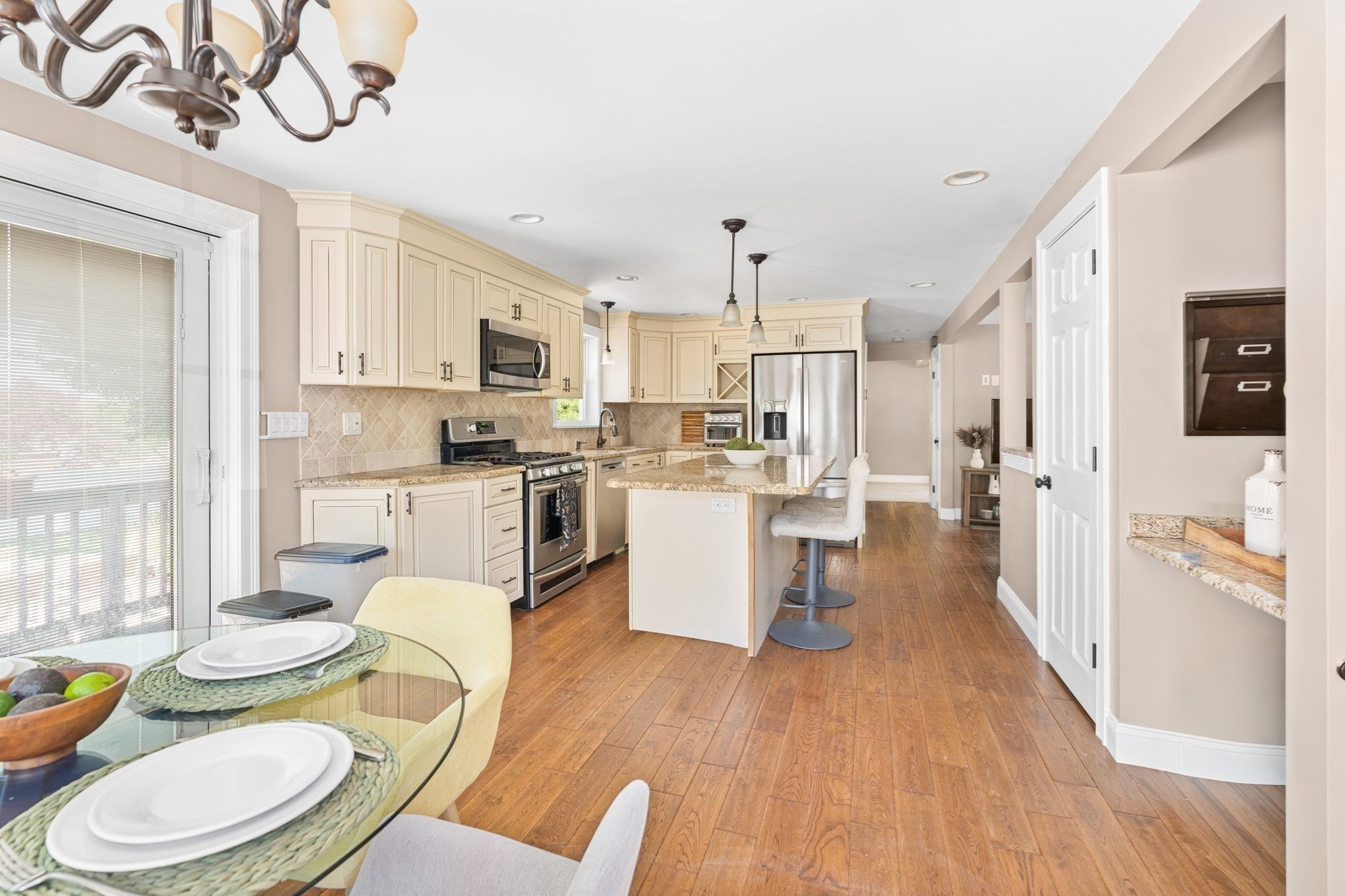 11 Woodbury Rd, Billerica, MA, 11 Woodbury Rd, Billerica, MA Photo #4