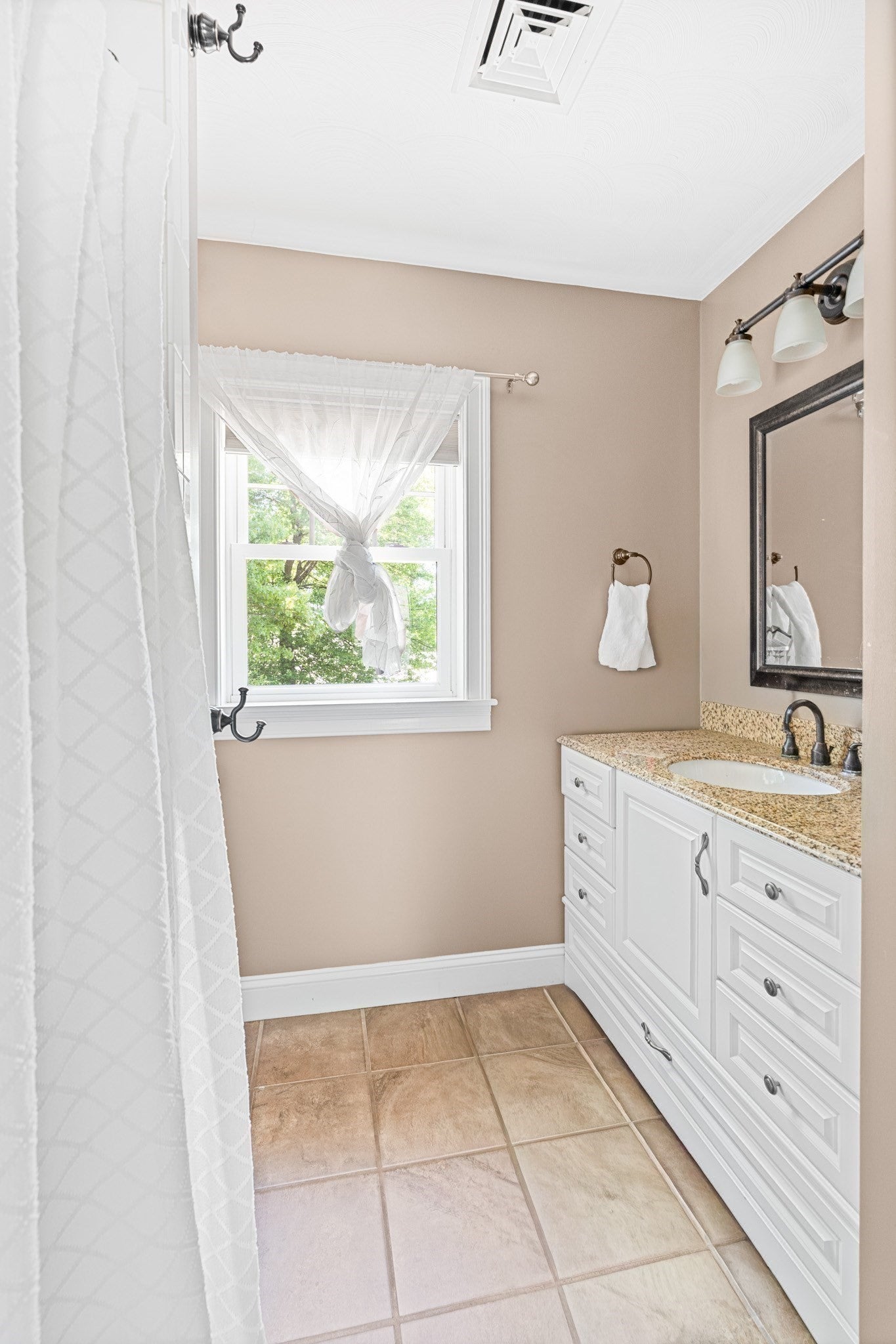 11 Woodbury Rd, Billerica, MA, 11 Woodbury Rd, Billerica, MA Photo #20