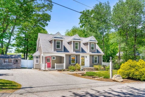 Photo of 11 Woodbury Rd, Billerica, MA 01821 (MLS # 73580218)