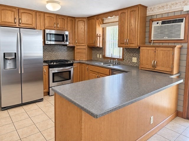 709 North Branch Pkwy, Springfield, MA, 709 North Branch Pkwy, Springfield, MA Photo #3