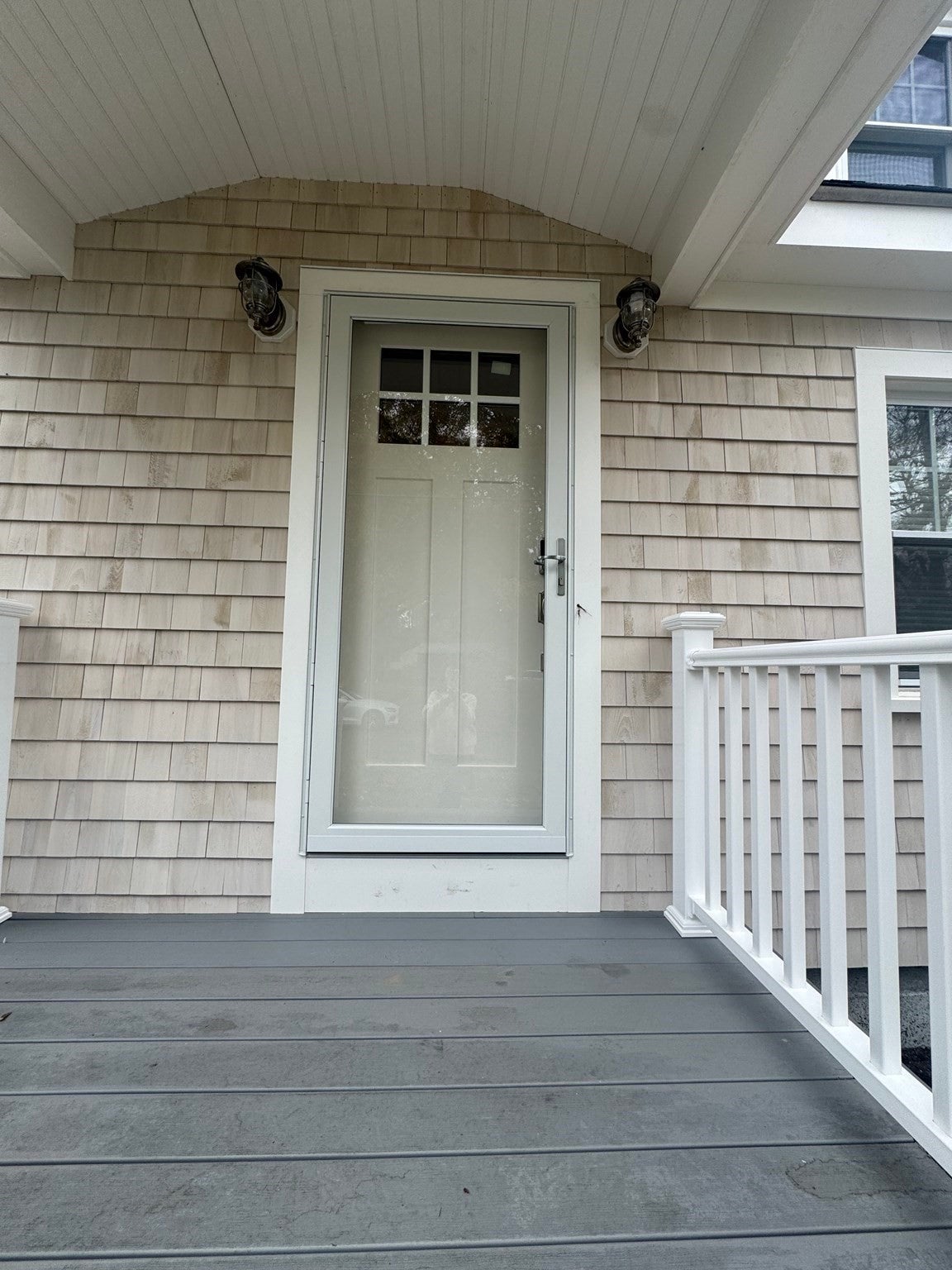 82 Raymond St