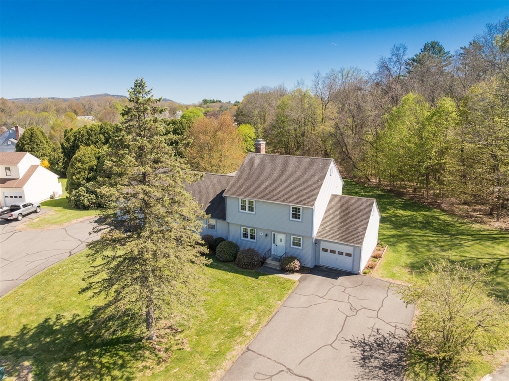 6 Duncan Dr B