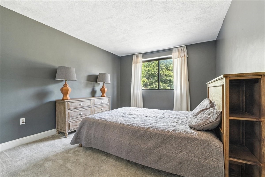 67 Milliken Ave 13