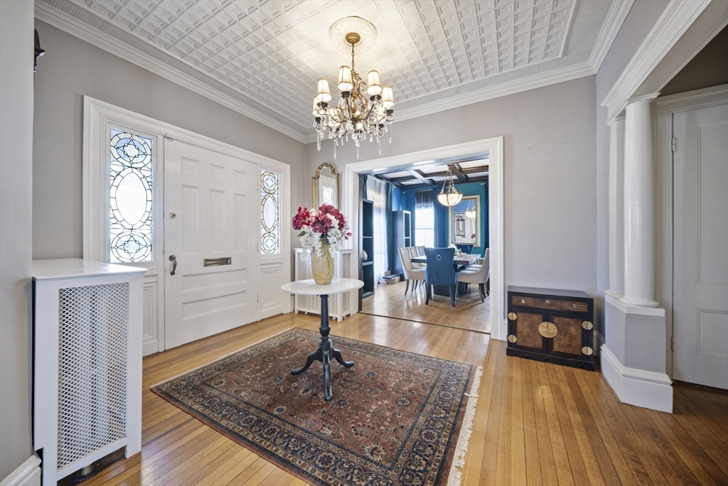 47 Salem St