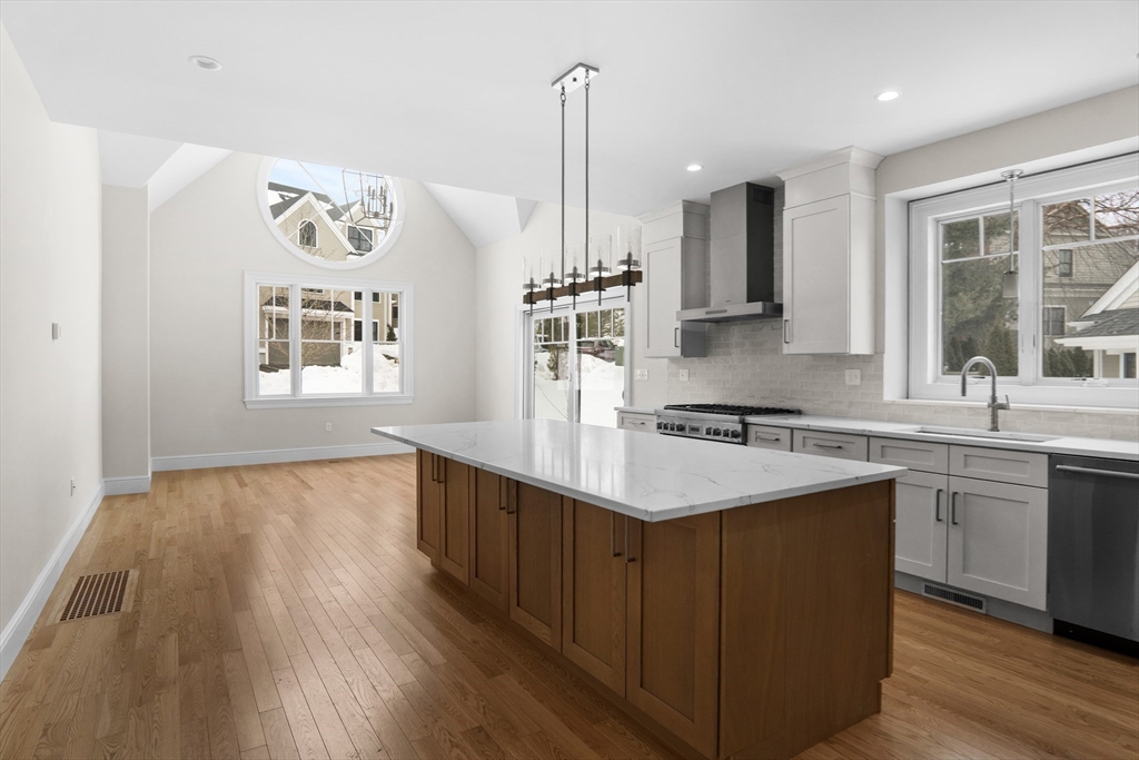 17 Courtyard Place 17