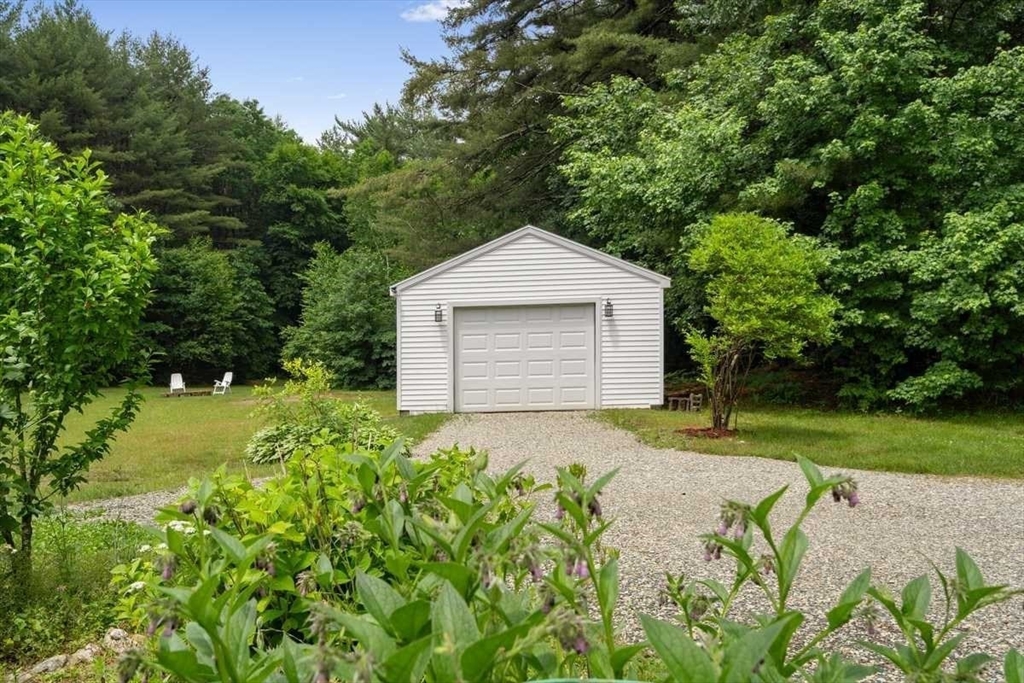 166 Packardville Rd