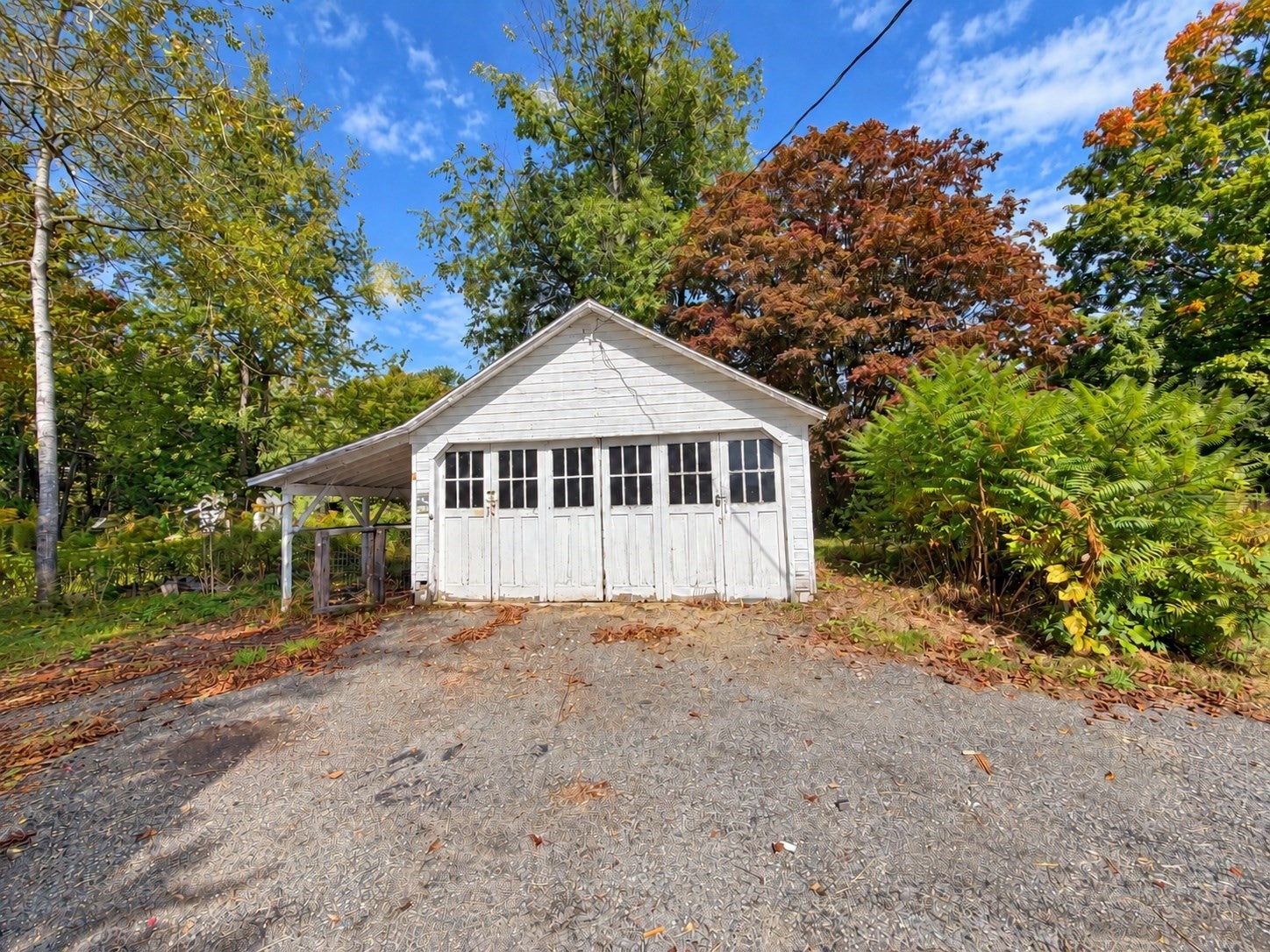 137 Damon Rd