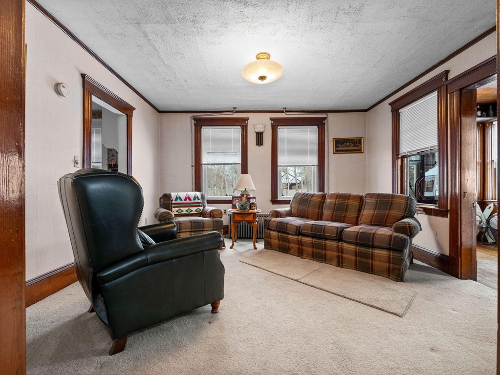 545 Pearl St