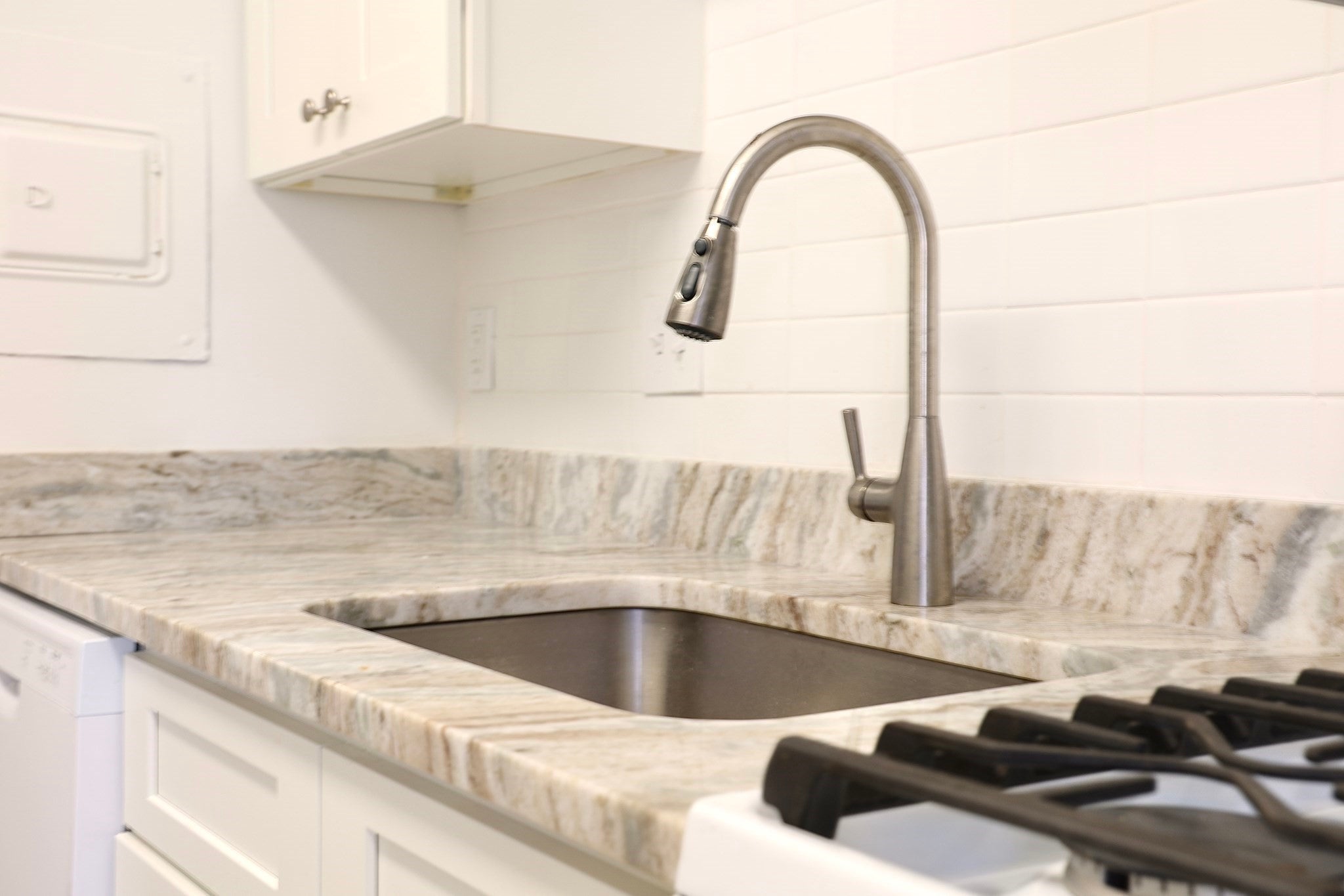 1 Pond ST #4N, Winthrop, MA, 1 Pond ST #4N, Winthrop, MA Photo #6