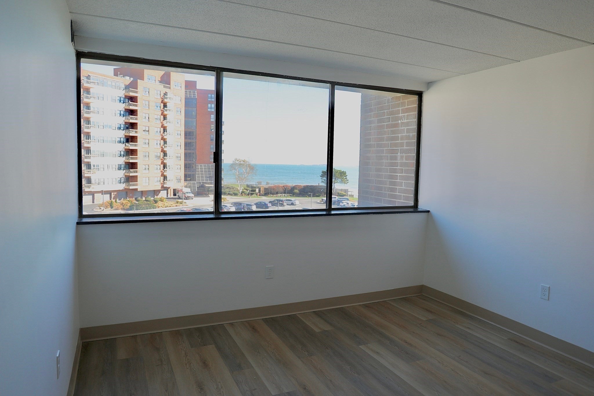 1 Pond ST #4N, Winthrop, MA, 1 Pond ST #4N, Winthrop, MA Photo #15