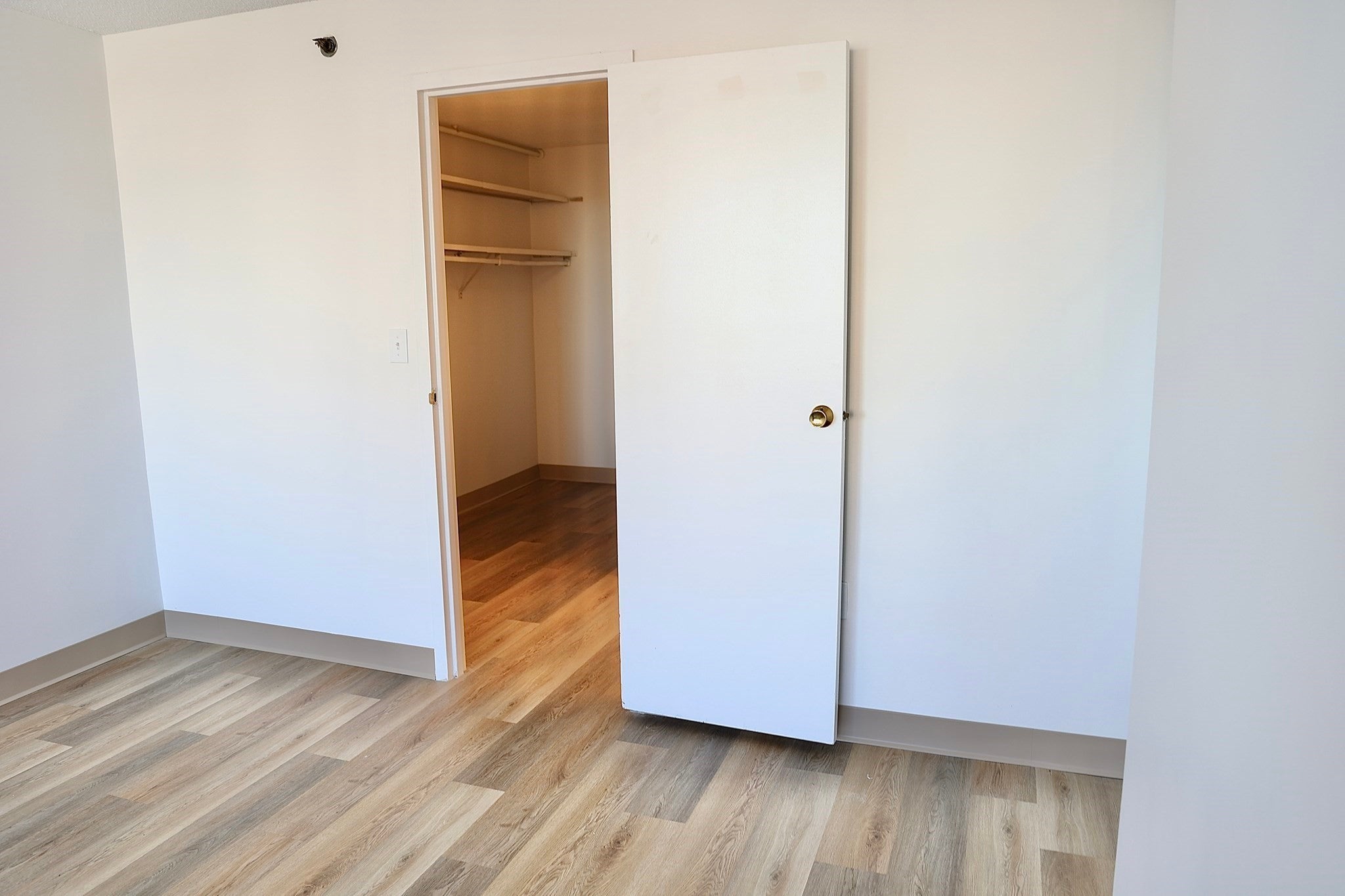 1 Pond ST #4N, Winthrop, MA, 1 Pond ST #4N, Winthrop, MA Photo #18
