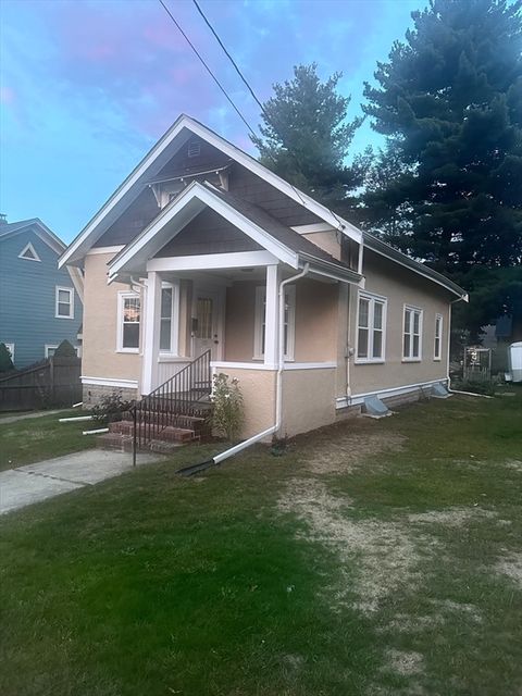 32 Harding Ave Haverhill MA 01835