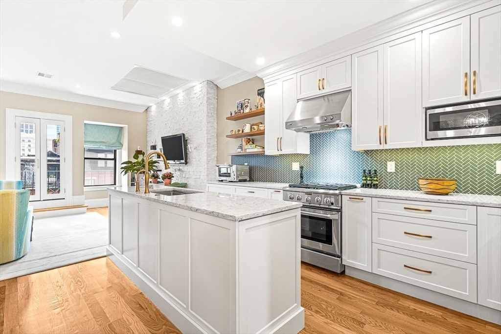 191 Beacon St 7