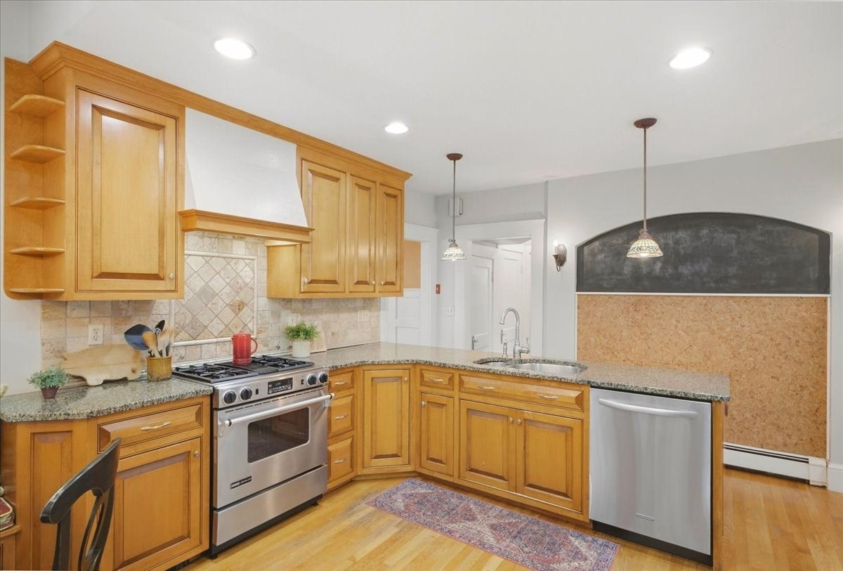 103 Lewis Ave, Walpole, MA, 103 Lewis Ave, Walpole, MA Photo #16