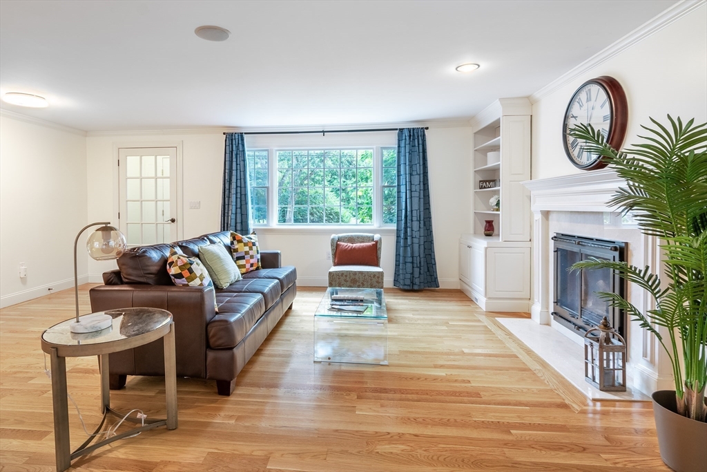 14 Joyce Rd