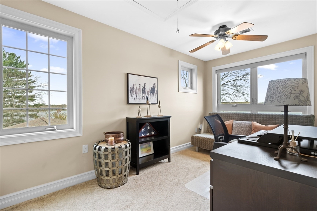 43 Cliff Dr, Freetown, MA Photo #25