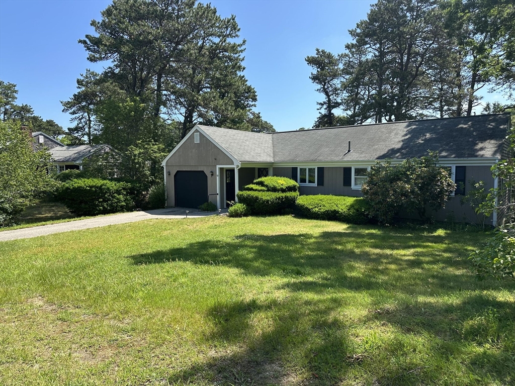 10 Freeman Rd