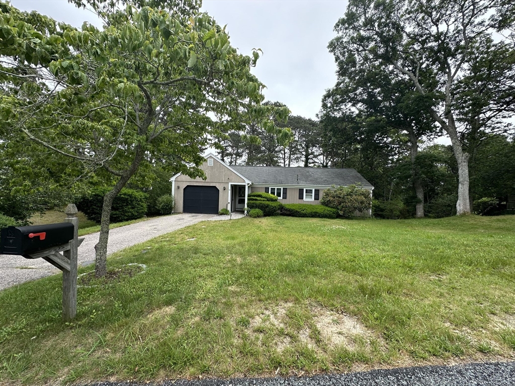 10 Freeman Rd