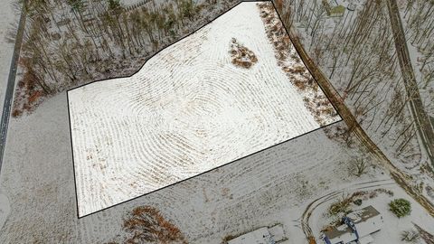 8 Walker Rd North Brookfield MA 01535