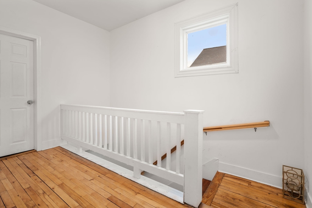 252 Shaw St, Lowell, MA Photo #12