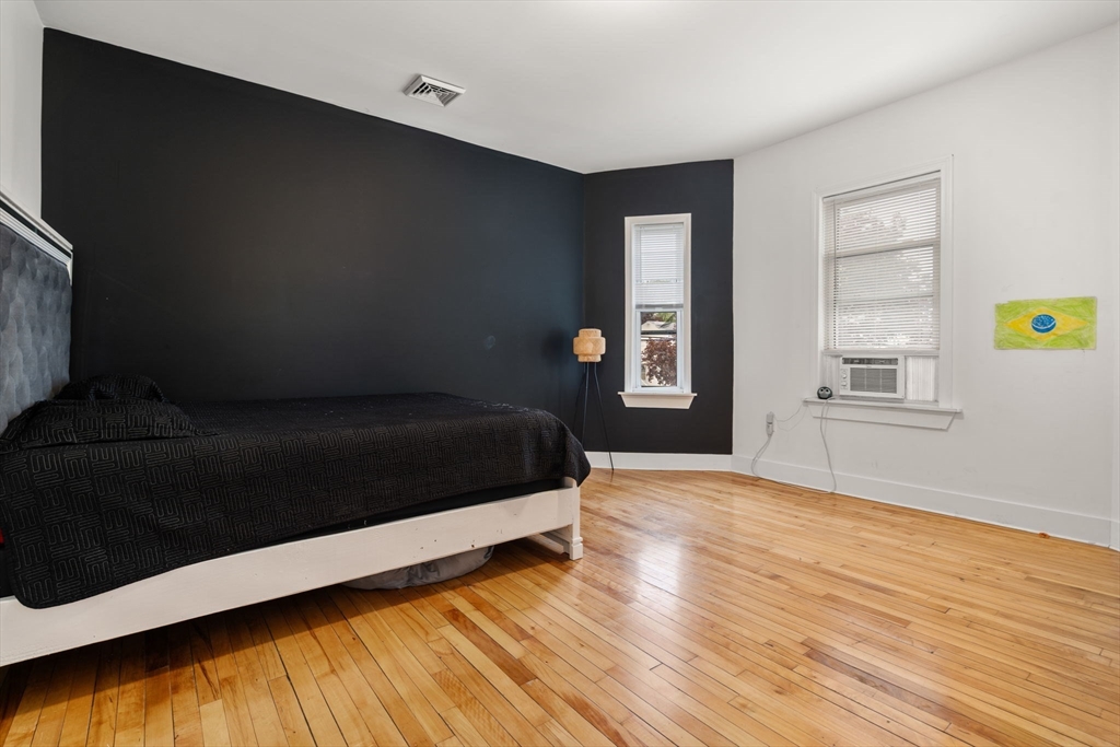 252 Shaw St, Lowell, MA Photo #9