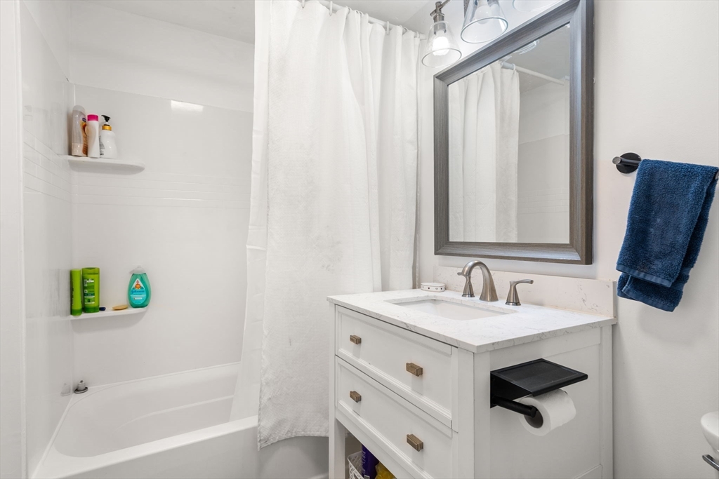 252 Shaw St, Lowell, MA Photo #19